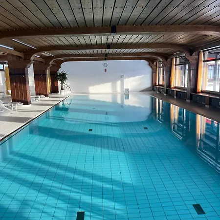 Kennys Bergblick Pool Sauna Tennis Διαμέρισμα Schonach im Schwarzwald
